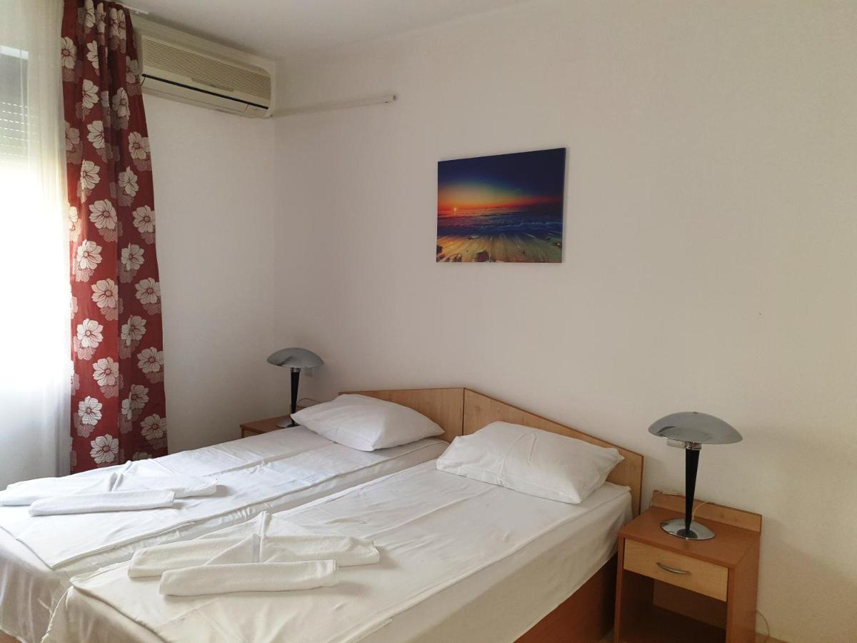 Dolce Vita Apart Complex Aparthotel Sveti Vlas Esterno foto