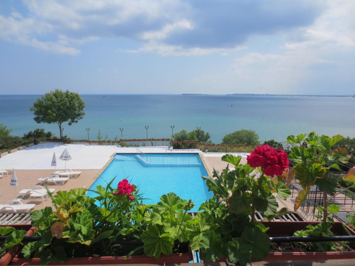 Dolce Vita Apart Complex Aparthotel Sveti Vlas Esterno foto