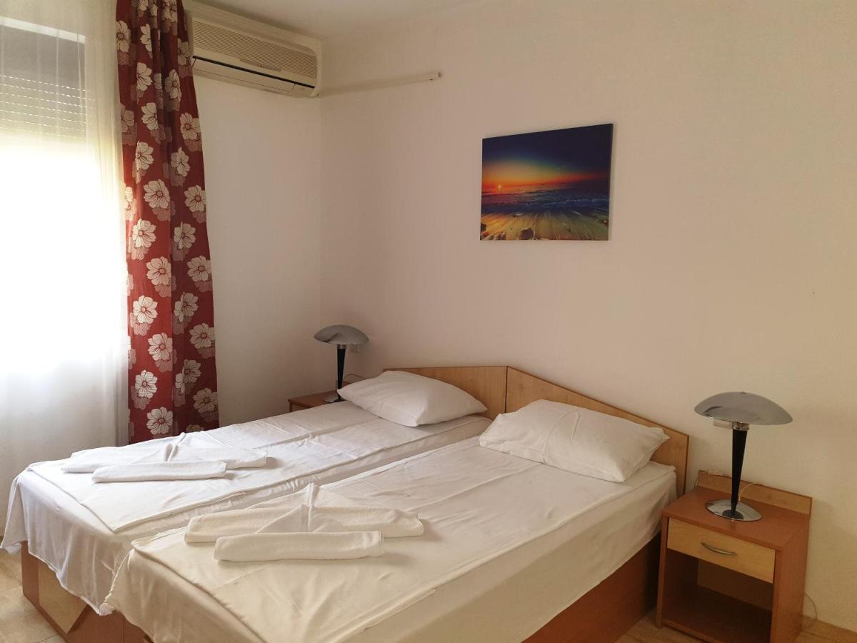 Dolce Vita Apart Complex Aparthotel Sveti Vlas Esterno foto