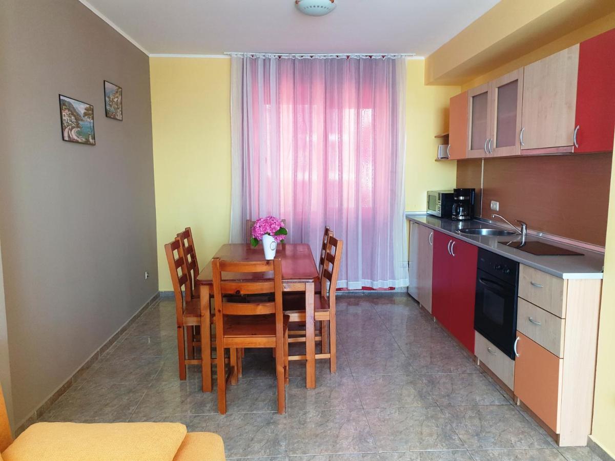 Dolce Vita Apart Complex Aparthotel Sveti Vlas Esterno foto
