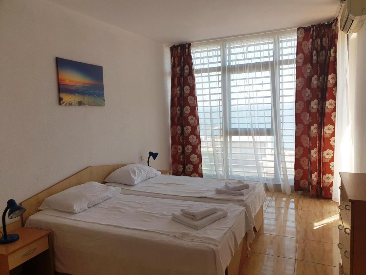 Dolce Vita Apart Complex Aparthotel Sveti Vlas Esterno foto