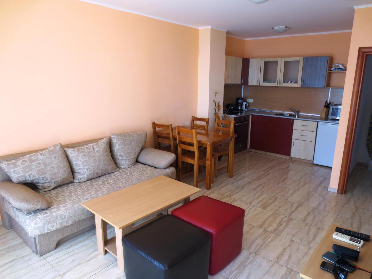 Dolce Vita Apart Complex Aparthotel Sveti Vlas Esterno foto